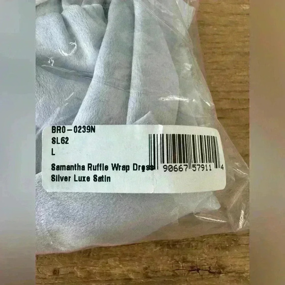 Show Me Your Mumu Samantha Dress ~ Silver Luxe Satin ~ large ~NEW IN POLY! - Picture 7 of 7